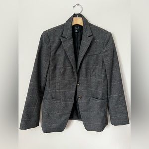 Plaid blazer in size M
